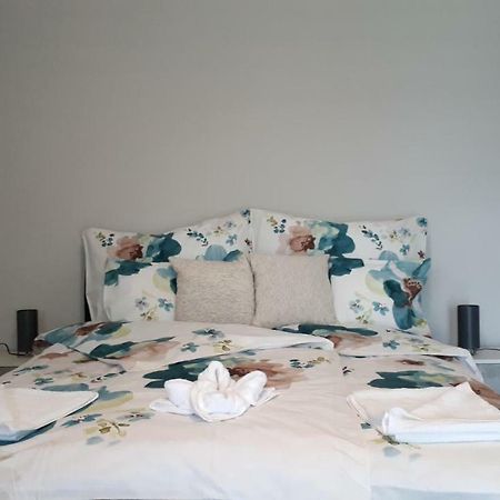 Apartmán Angi Apartman- Nagyszeru Elhelyezkedes, Vendegkozpontu Szallashely-Szolgaltatas Harkány Exteriér fotografie