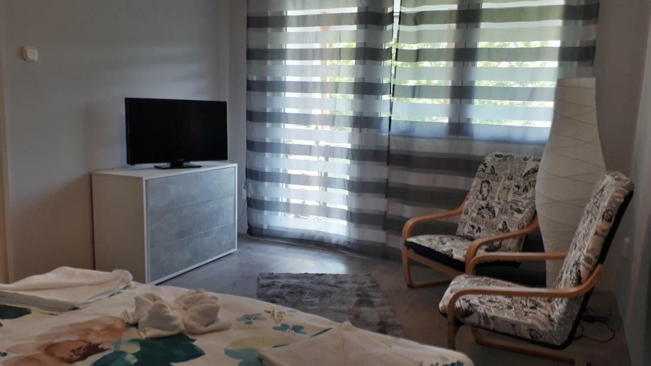 Apartmán Angi Apartman- Nagyszeru Elhelyezkedes, Vendegkozpontu Szallashely-Szolgaltatas Harkány Exteriér fotografie