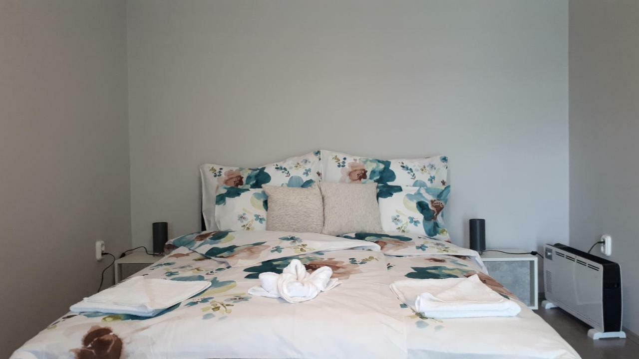 Apartmán Angi Apartman- Nagyszeru Elhelyezkedes, Vendegkozpontu Szallashely-Szolgaltatas Harkány Exteriér fotografie
